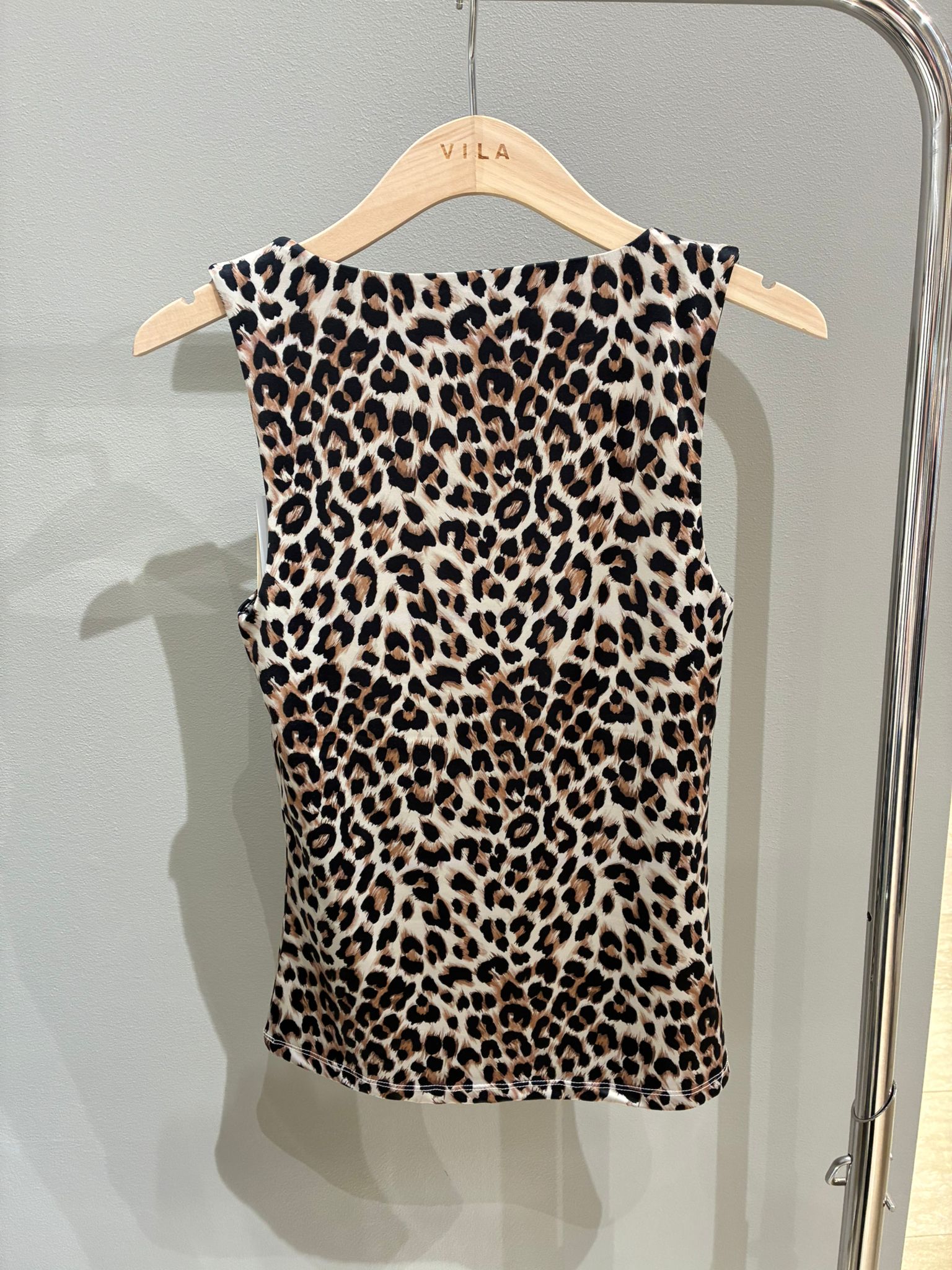 VIKENZA Top - Caramel Café